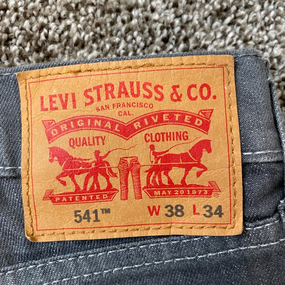 Levi’s 541 Athletic Taper Jeans